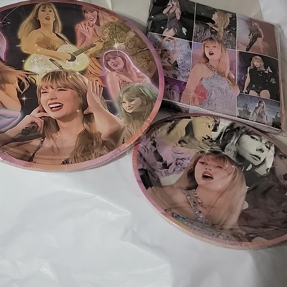 NIB 40pcs Taylor Swift Party Supplies Plates Napkins Music Lovers Fans Swifties